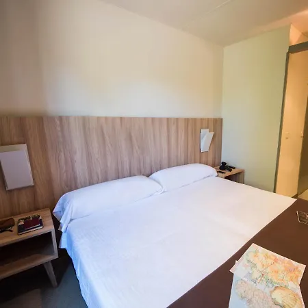 Monte Do Gozo Hostel