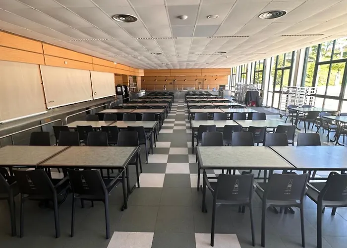 ホステル Monte Do Gozo *